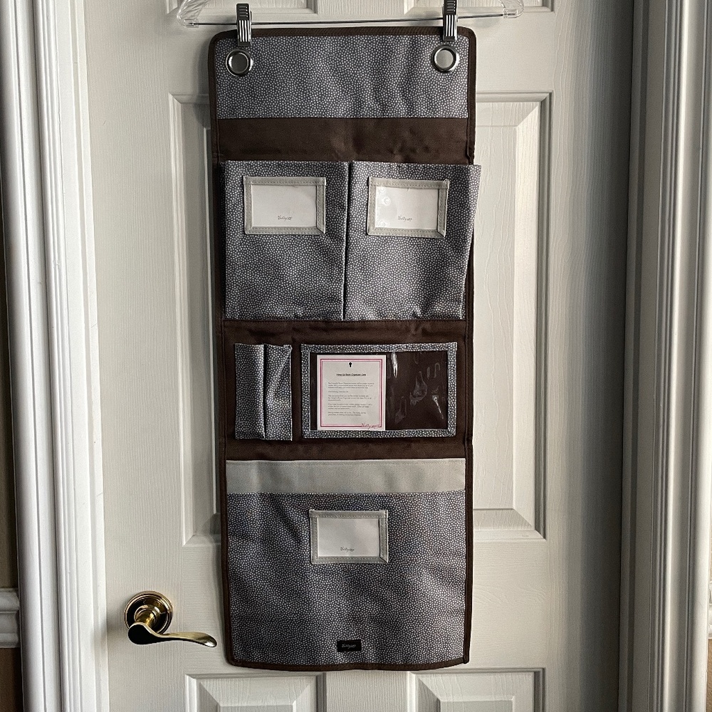 NEW, NEVER USED thirty-one Hang Up Room Organizer
